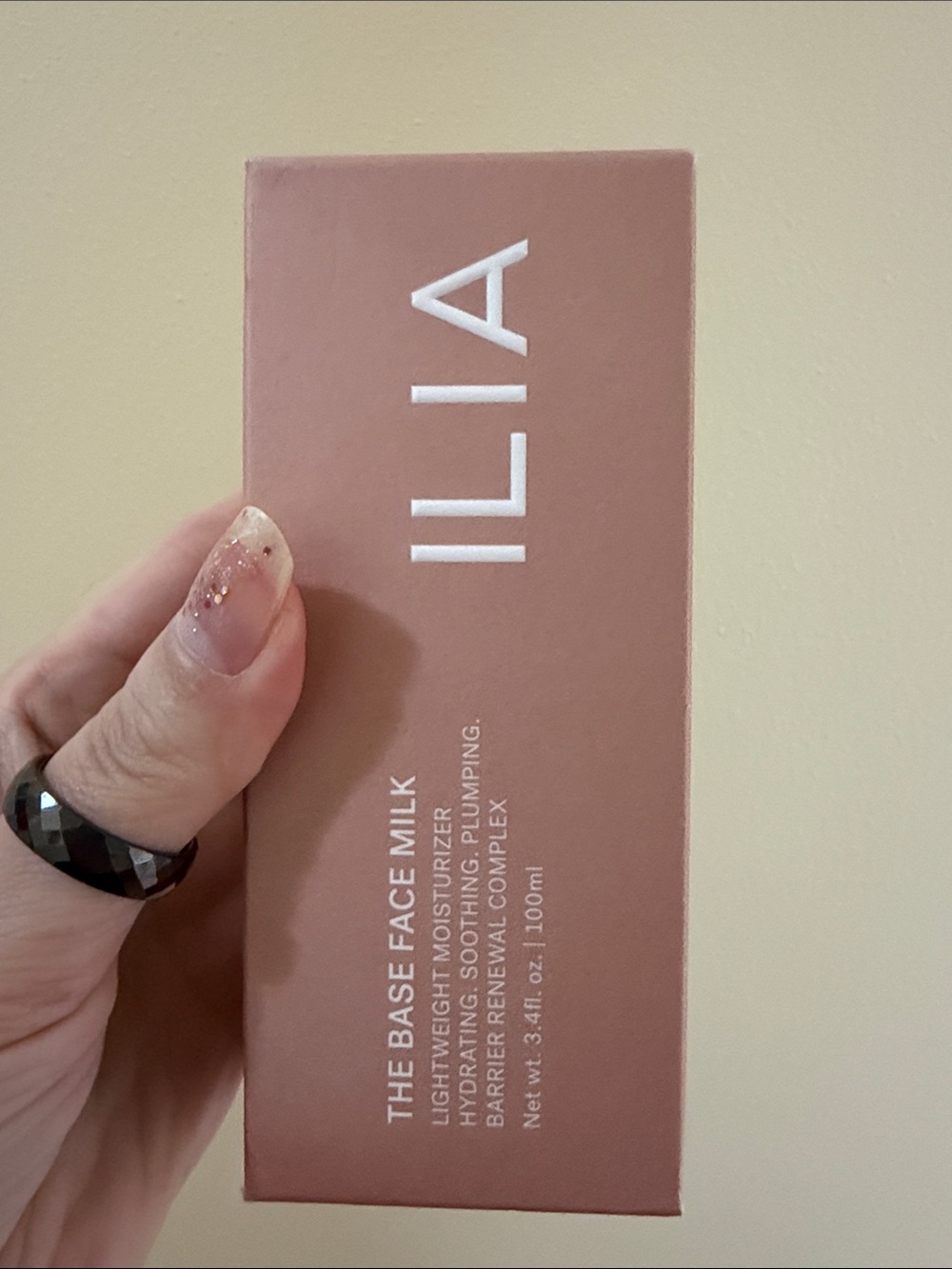 ILIA Face Milk Lightweight Moisturizer - Dusty Pink